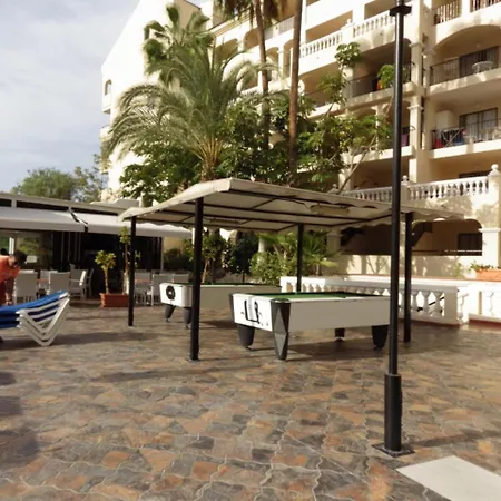 Apartment In Castle Harbour With Great Views C104 *